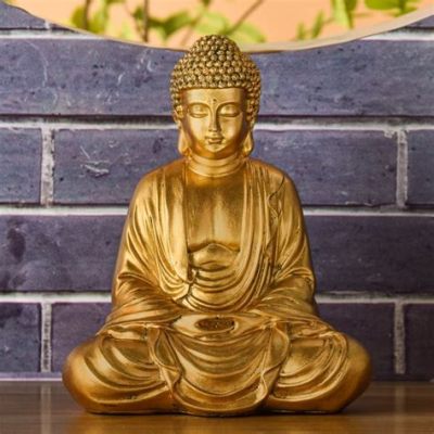 Le relief du Bouddha en méditation : une exploration des nuances spirituelles et de la finesse sculpturale !