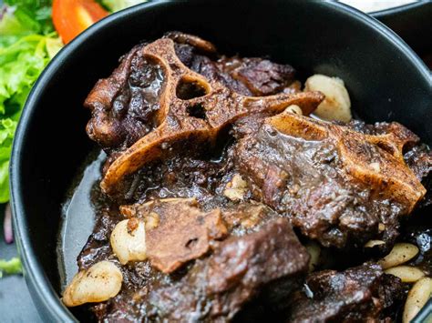 Where Do Oxtails Come From? What Animal? And Why Do They Taste So Good?